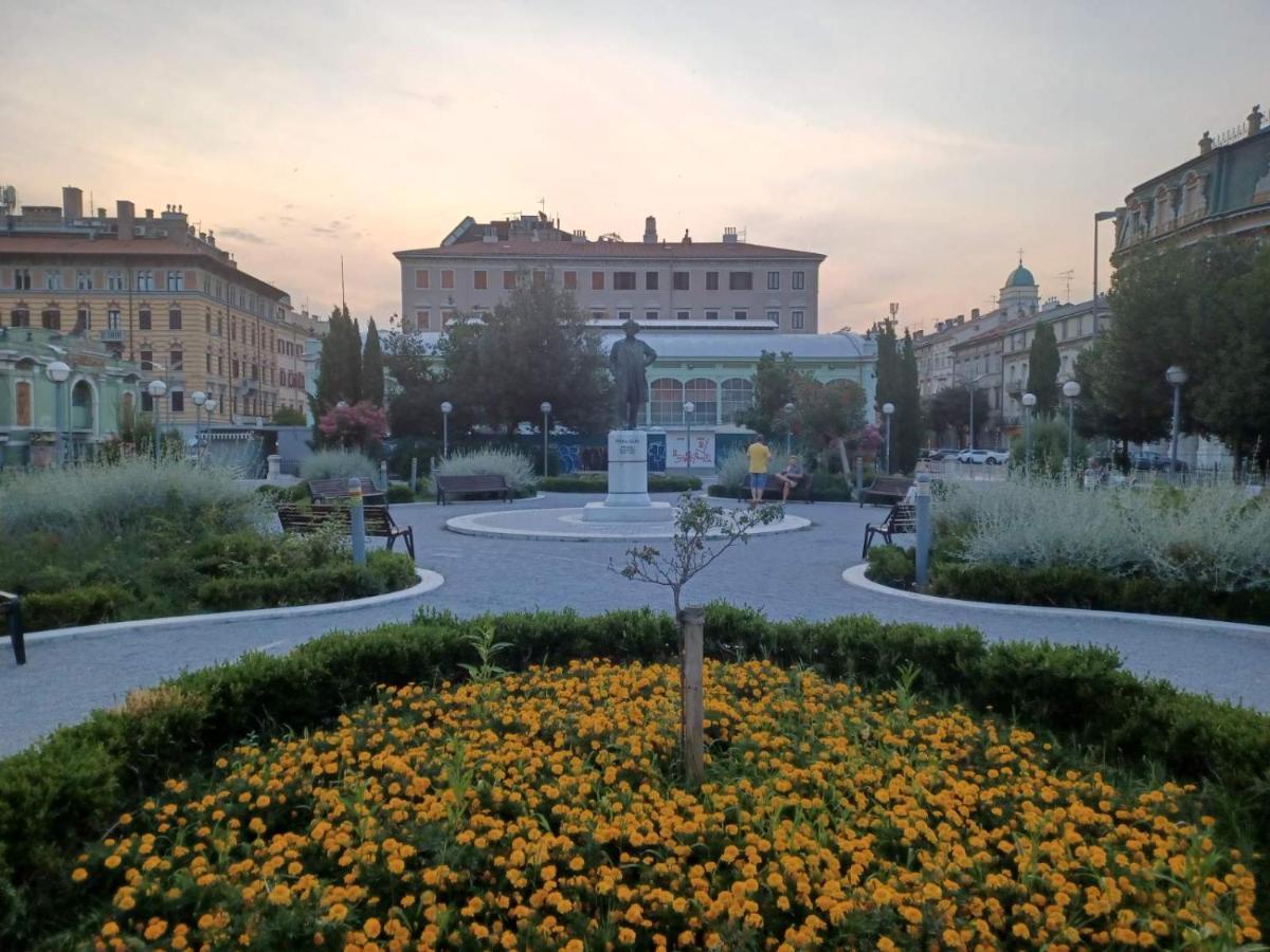 Ferienwohnung In The Centar Of Rijeka Exterior foto