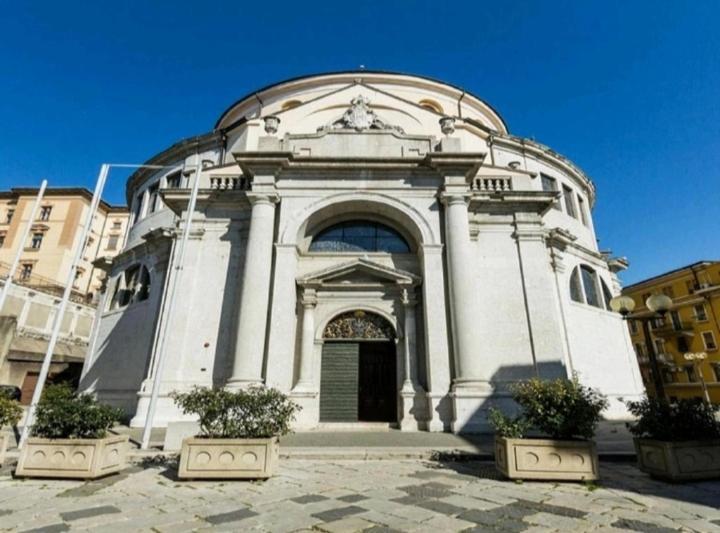 Ferienwohnung In The Centar Of Rijeka Exterior foto